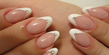 Вредно ли наращивание ногтей?